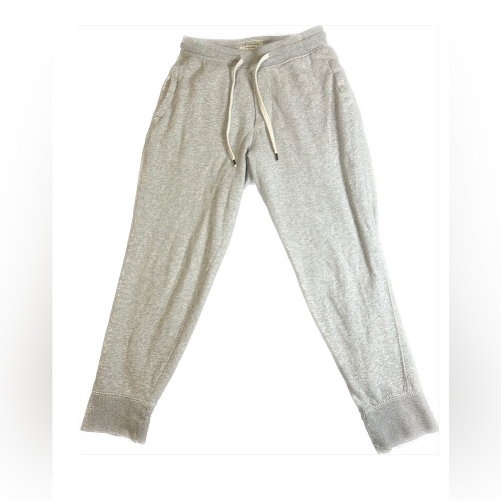 American eagle men’s super soft joggers size XS grey